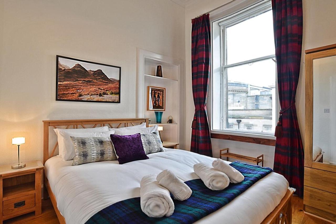 Cozy 2 Bedroom Apartment At Heart Of The Edinburgh Dış mekan fotoğraf