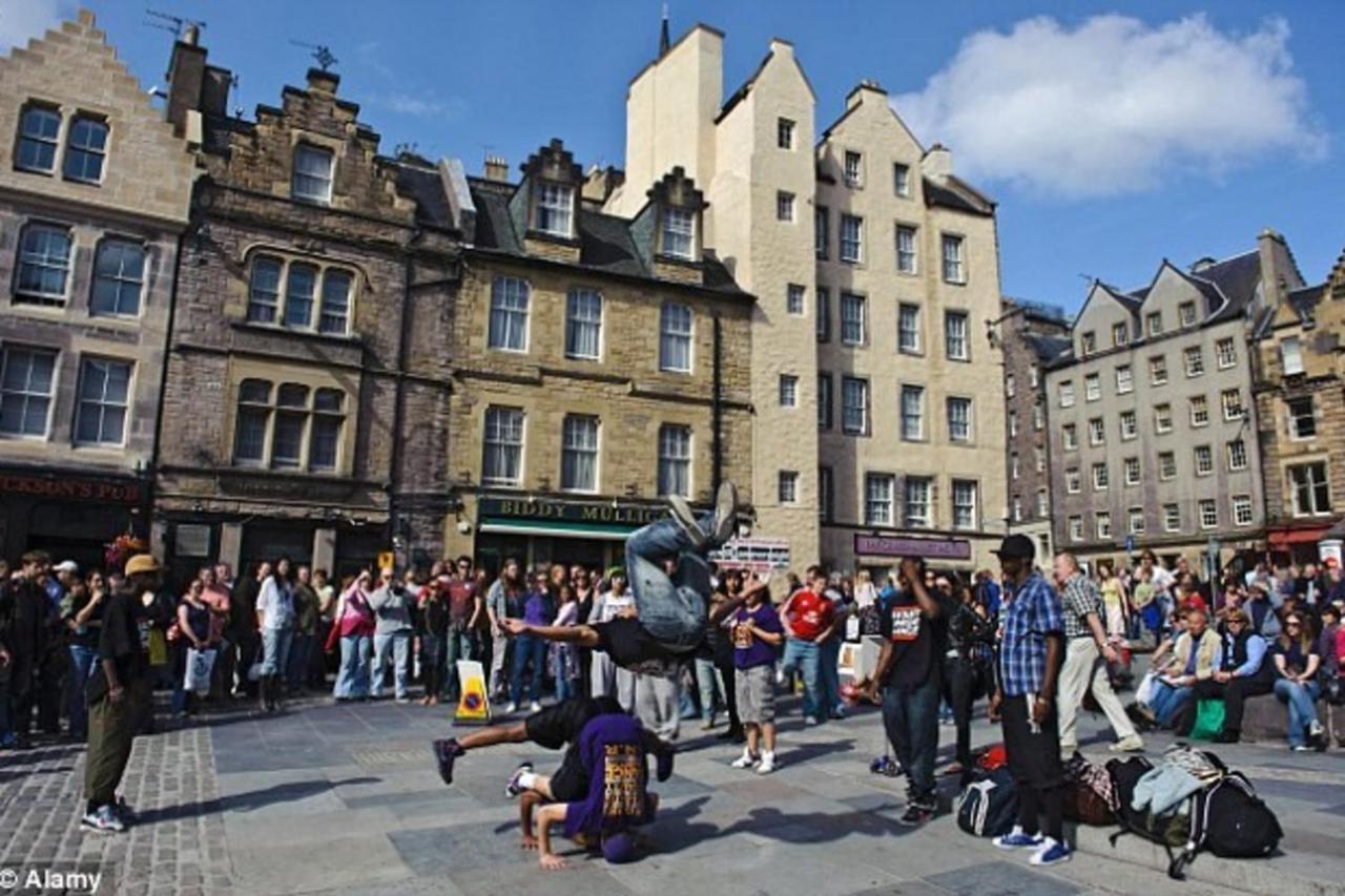 Cozy 2 Bedroom Apartment At Heart Of The Edinburgh Dış mekan fotoğraf