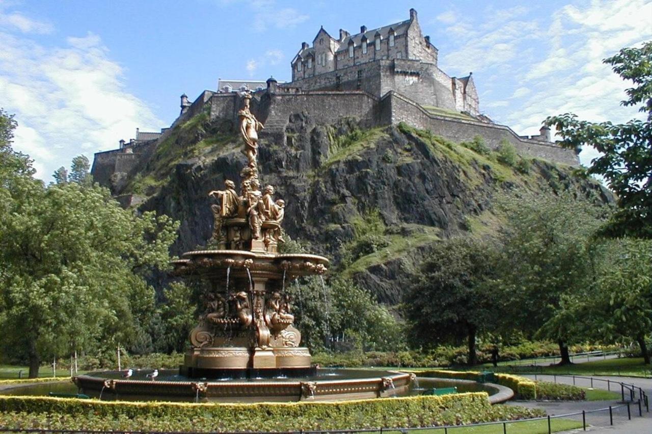 Cozy 2 Bedroom Apartment At Heart Of The Edinburgh Dış mekan fotoğraf